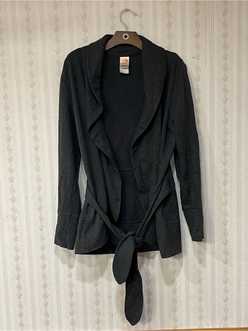 The North Face Tadasana Wrap Cardigan Sweater Women’s L Charcoal Gray